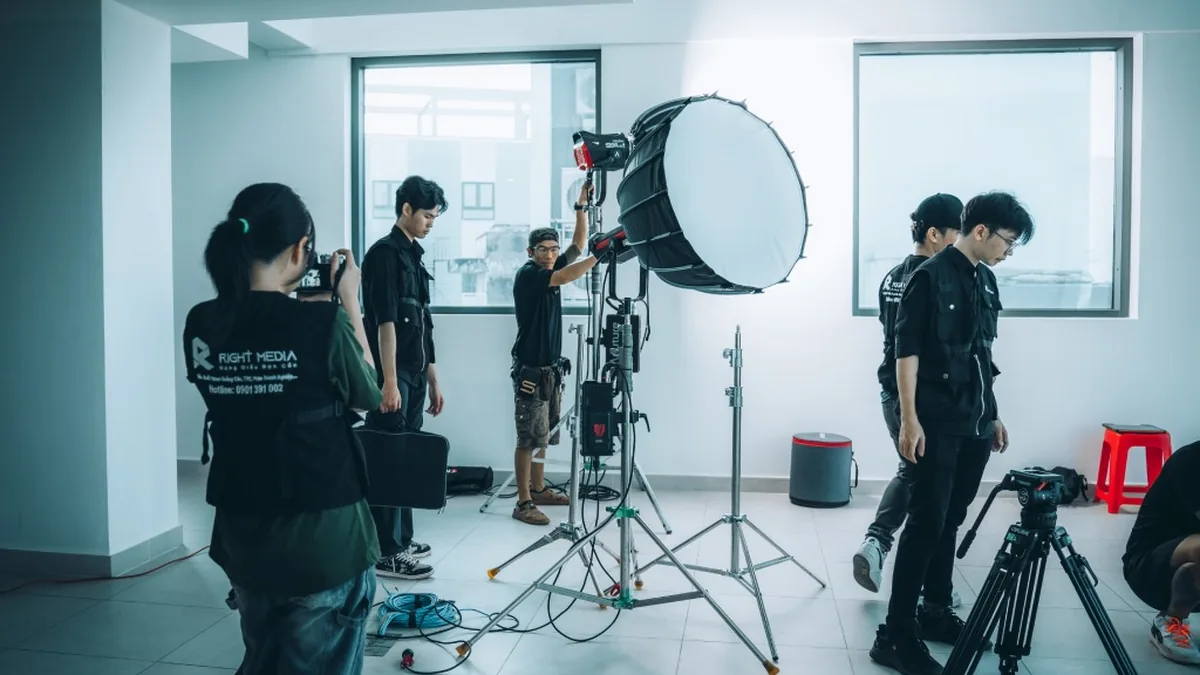 Right Media's team prepares all the necessary equipment for the setting to ensure the best and highest quality footage.