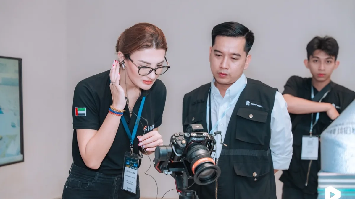The crew discussed filming options with Hira's representatives.