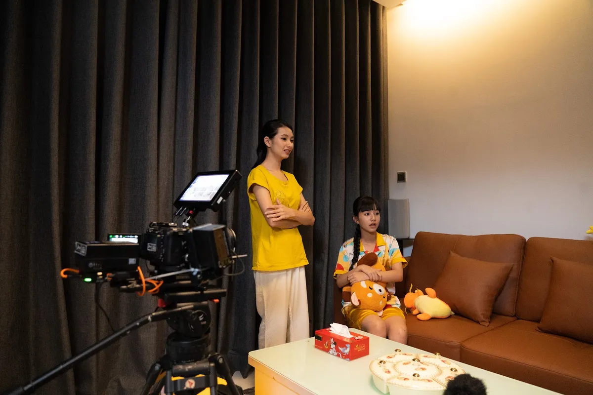 Hậu trường series viral clip Chuyện nhà SO-NY với Mẹ Ny và Bé Cam