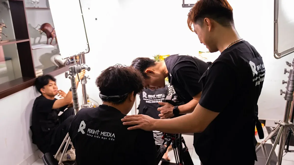Right Media team on the set of Lai Phu's Cherish TV commercial.